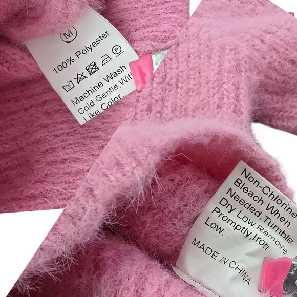 Women's Pink Sweater Heart Pattern Fuzzy Crop Sweater Size Medium - Picture 2 of 8